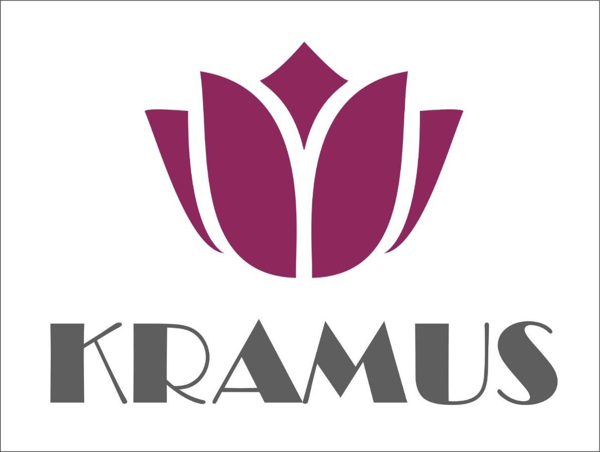 Hotel Kramus روس المظهر الخارجي الصورة